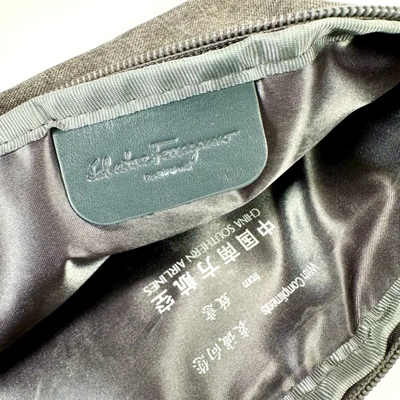 Salvatore Ferragamo Toiletries, Amenity, cosmetic  Bag - Picture 5 of 7